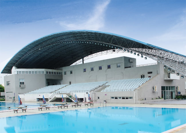 西双版纳游泳馆网架